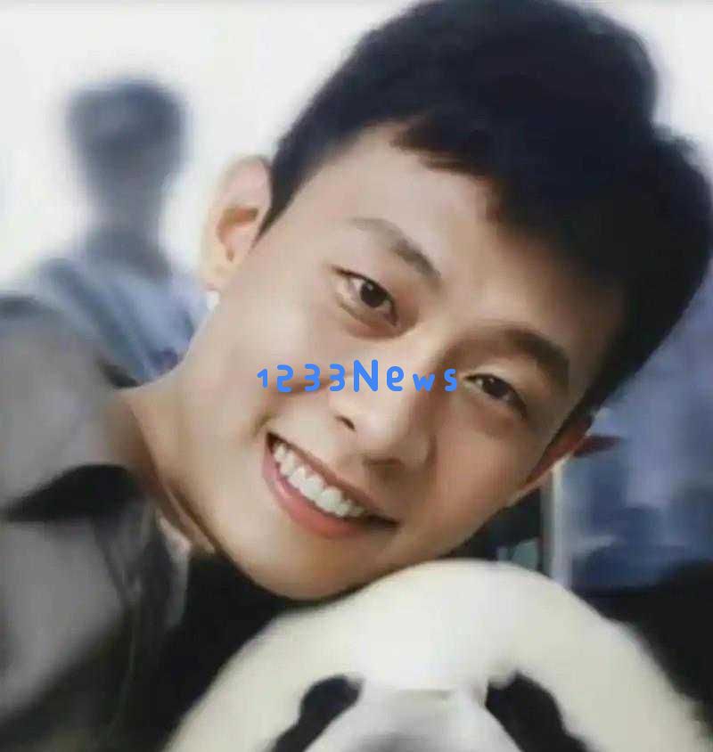 张译在华表奖获影帝后意外宣布隐退，背后原因引发众人关注和讨论