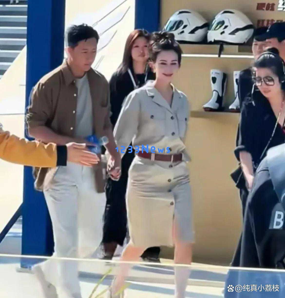 卢靖姗分享全家福，韩庚喜宣布二胎，网友调侃妻旅送子之说再度应验