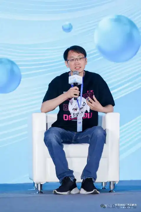 DeepSeek引爆「万物皆可AI」时代，20余位大咖分析行业痛点，万字梳理干货在此