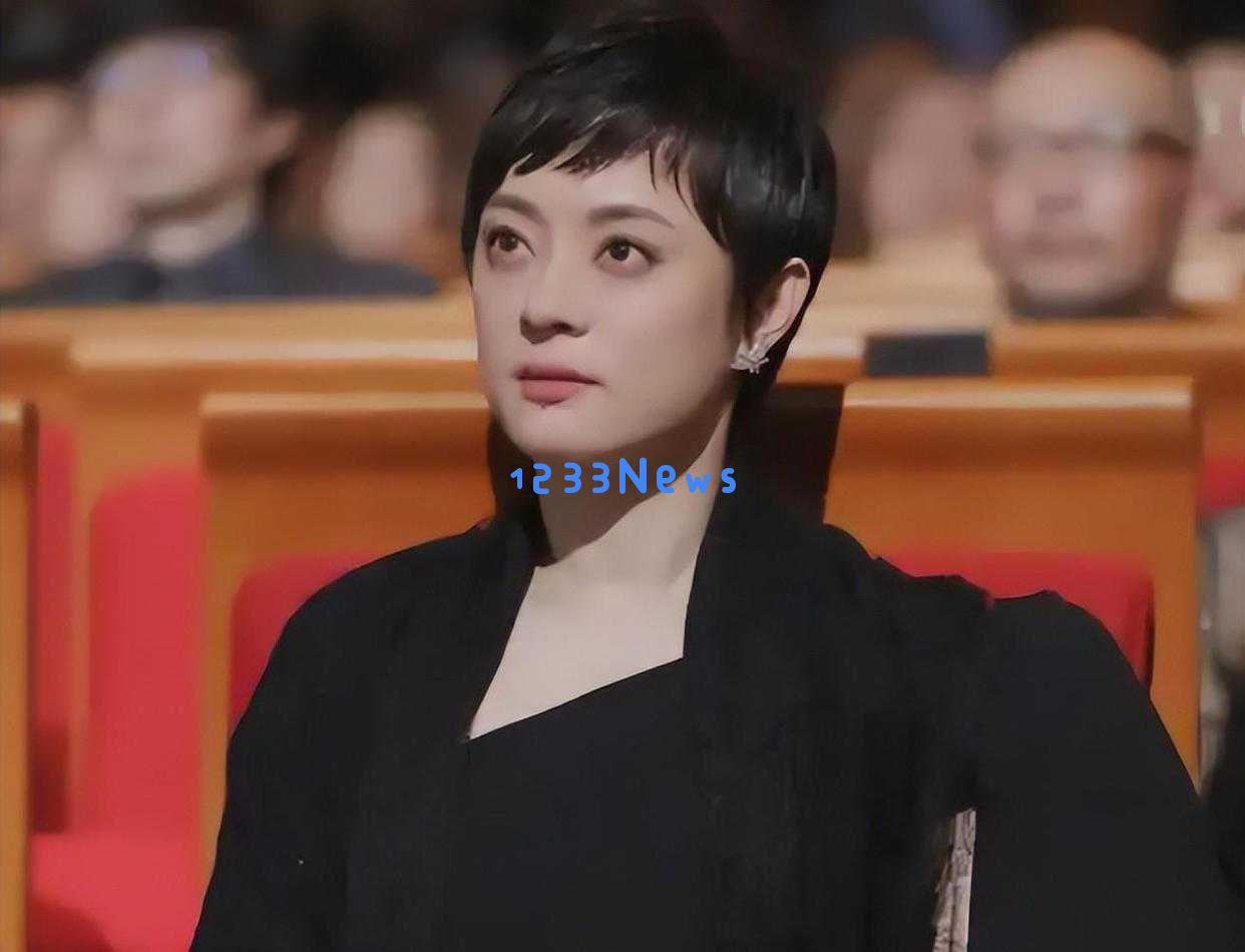 张艺谋的看法并无失误，孙俪的“特别”才是娱乐圈真正的智慧象征