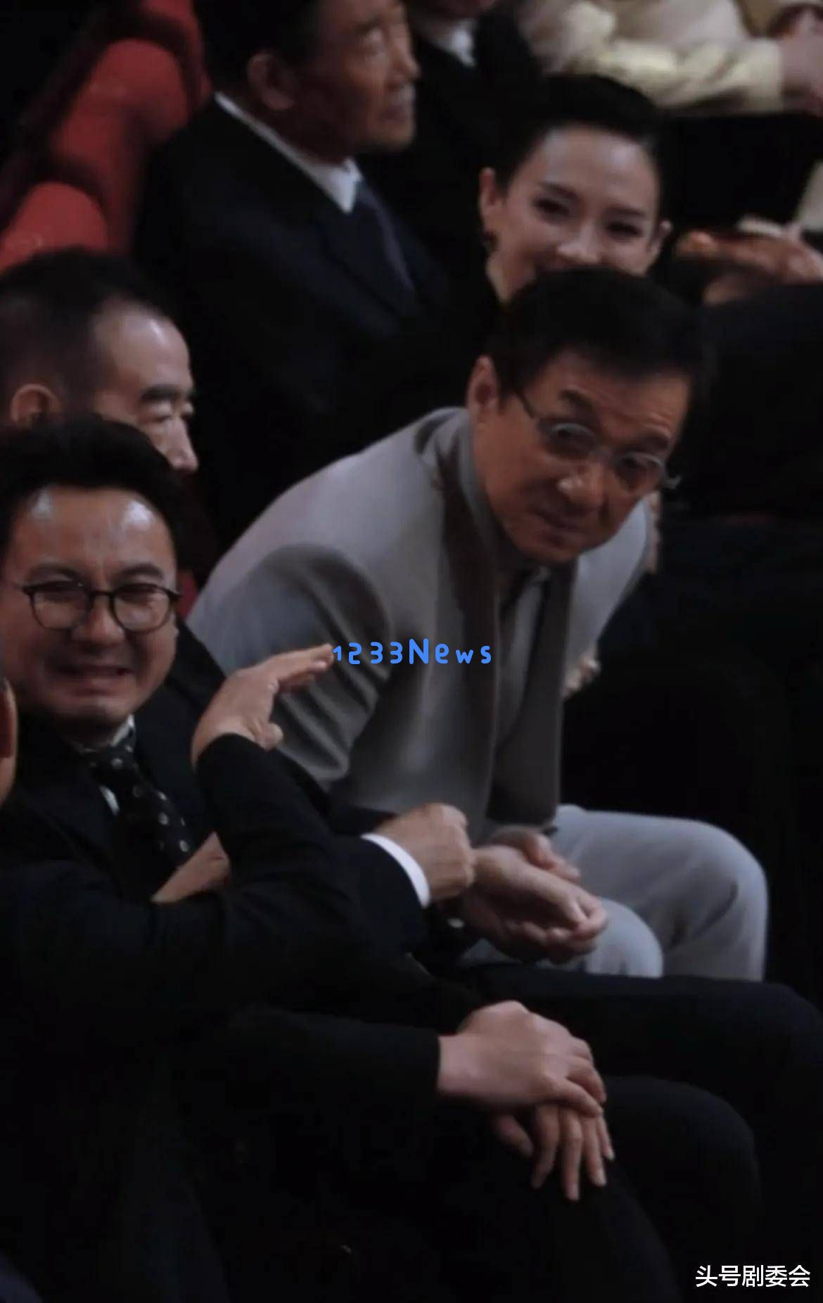 张艺谋揭示了张译“消失”背后的真相，他为所有演员敲响了警钟
