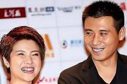 李乃文48岁步入婚姻殿堂：执着爱恋终获幸福，演艺界美好佳话引发祝福