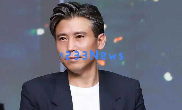 李乃文48岁步入婚姻殿堂：执着爱恋终获幸福，演艺界美好佳话引发祝福