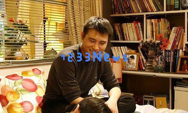 李乃文48岁步入婚姻殿堂：执着爱恋终获幸福，演艺界美好佳话引发祝福