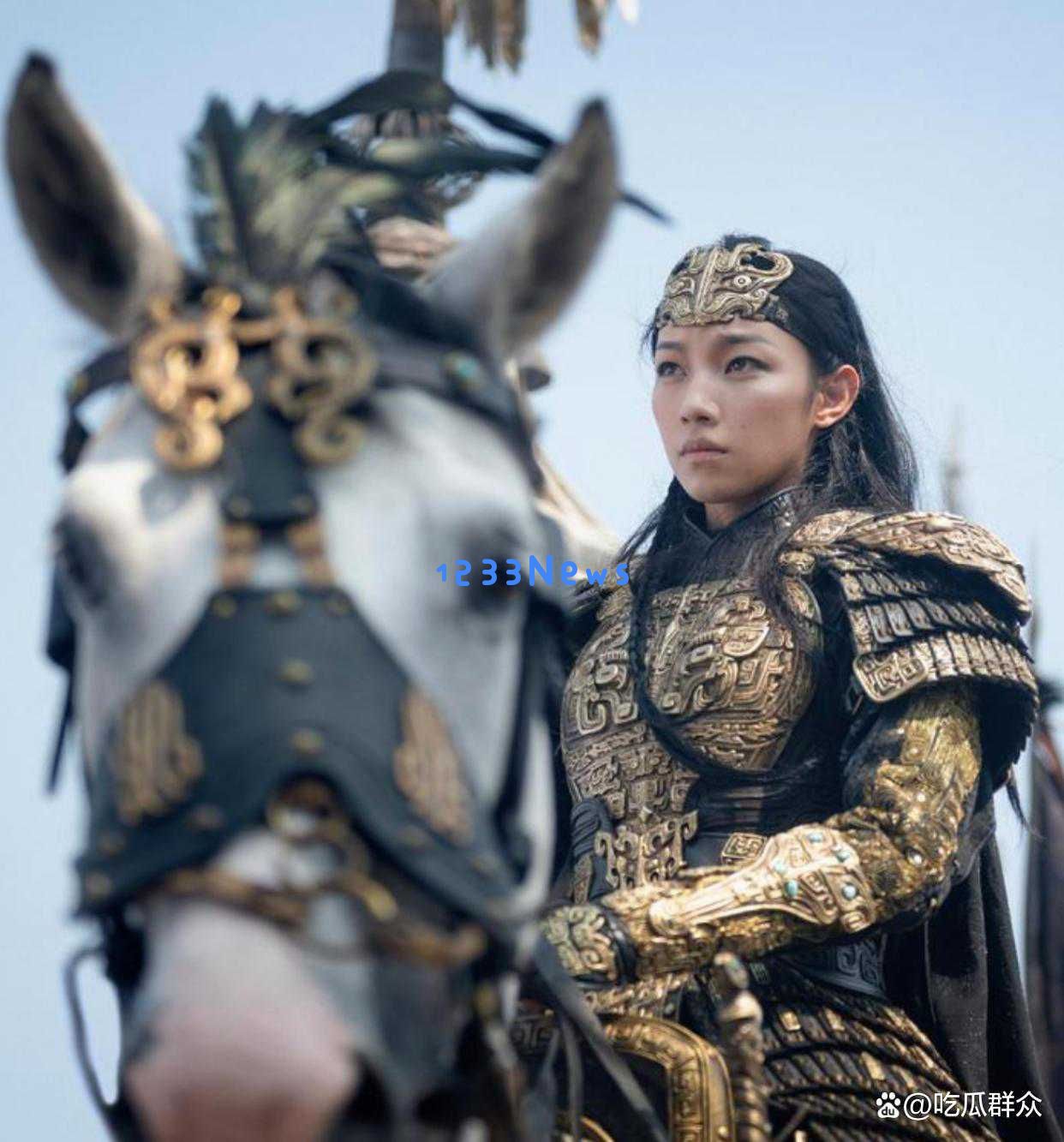 邓婵玉与姬发之间的情感纠葛：究竟是心灵相通还是编剧故意制造的情侣关系？
