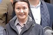 恋爱思维导致的悲剧结局：从春晚主持人降到无法抚养孩子的女性生活境遇