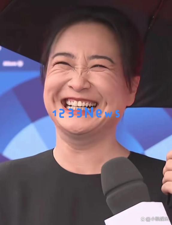 气质焕然一新！43岁贾玲近期生活照曝光，选择不婚不爱的她正走向新的自我之路