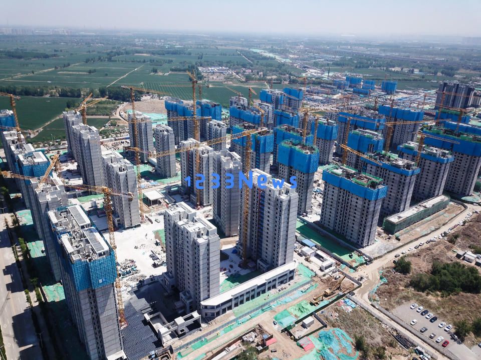 济南起步区大桥安置东区，近百栋安置楼宇迅速崛起彰显城市发展