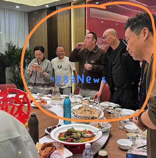 黄渤青岛夜宴聚集明星阵容，网友热议座位安排背后的故事