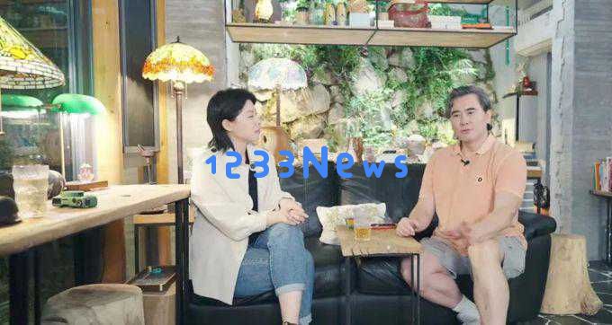 64岁赵文瑄选择宁波定居，郊外大别墅生活，陪伴他的有3只猫和5只狗
