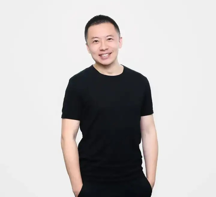 Z Potentials｜专访马宇驰：腾讯收购后再创业，打造AIGC交互平台，用户日均时长2小时，付费率超10%