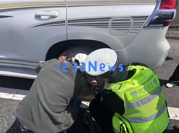 五一假期高速公路上的特殊“守护”：温暖的关怀，助力安全归家之旅