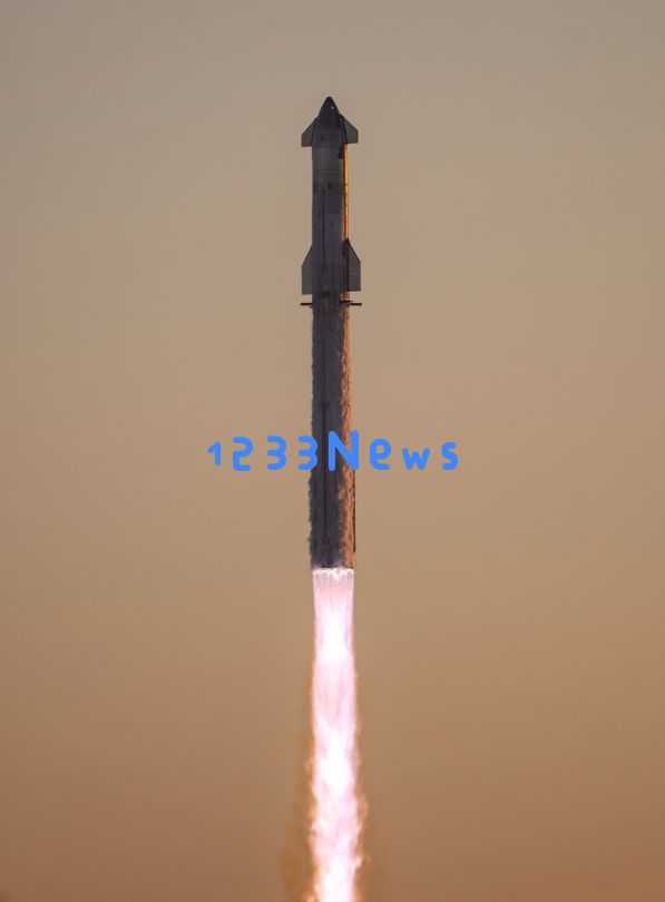 多角度看“星舰”助推器升空爆炸瞬间：犹如震撼科幻大片