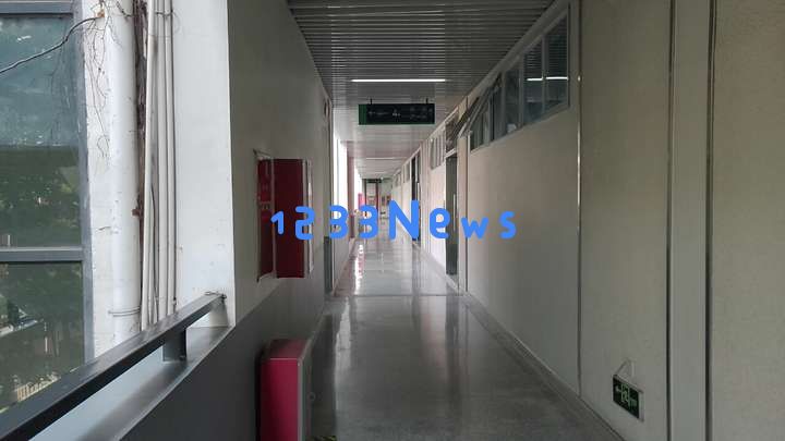40元，我在闲鱼买到了最便宜的AI眼镜，真「便宜不是货」？