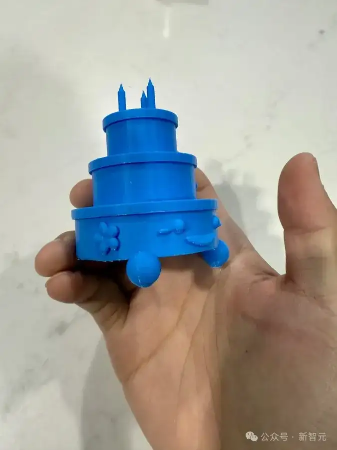 Gemini 2.5疯狂反扑OpenAI，智商130碾压人类！一键3D打印蛋糕、秒解魔方