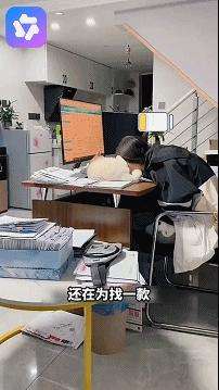 怒砸3800亿，暴涨927%，阿里猛砸AI买量，对比腾讯元宝、字节豆包如何？