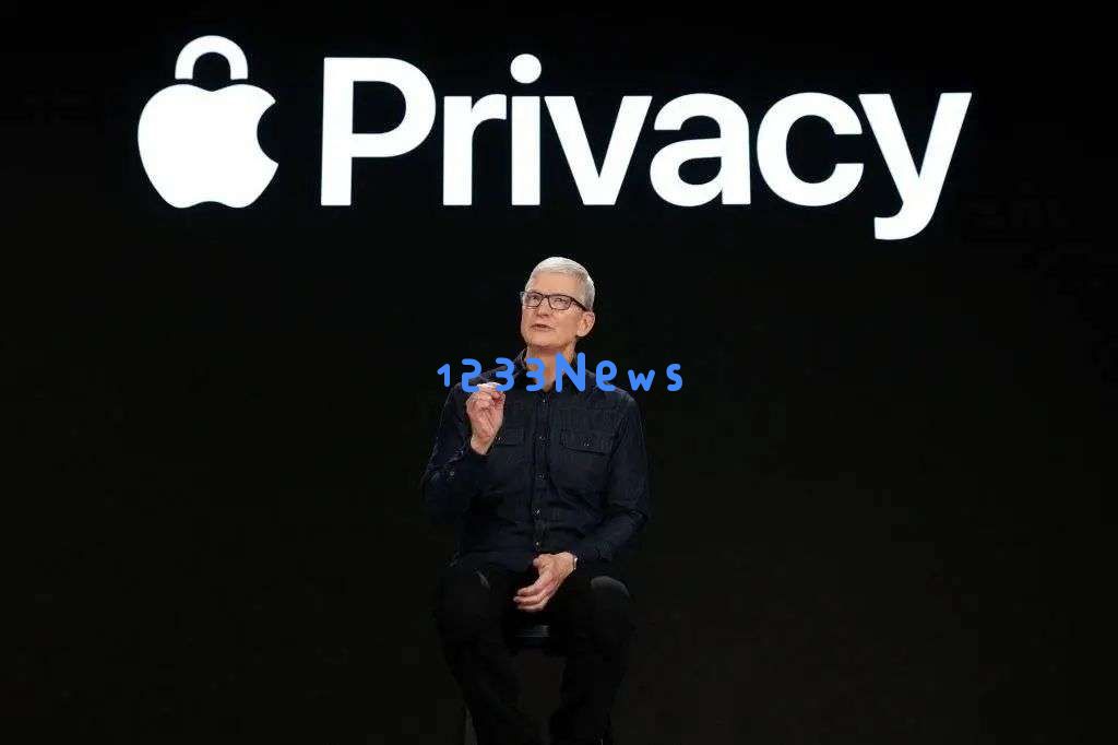 苹果高层罕见动荡，库克失去耐心整顿 AI 部门，Siri 经不起再一次跳票