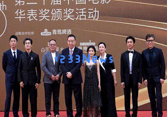 李雪健华表奖夺得C位成龙与章子怡被迫沦为陪衬角色