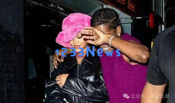男友被曝光在怀孕期间出轨并实施暴力，她不仅选择不分手，反而宣布怀上三胎了？！