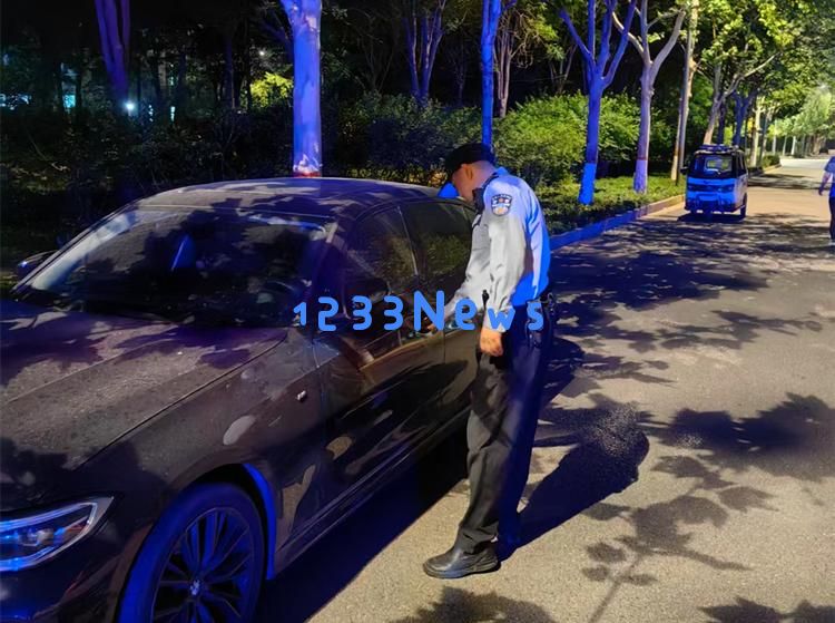 廊坊开发区：夜间民辅警巡查“开车门”，提升市民的安全感与信任感