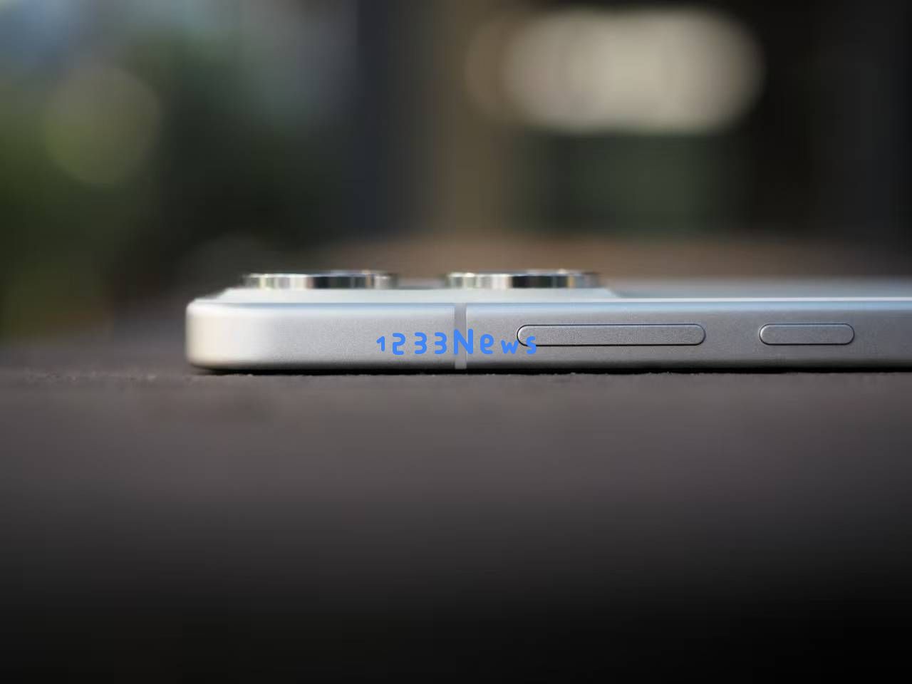 OPPO Reno14系列深度评测：是否能成为中端手机的新标杆，引起果粉们的关注？