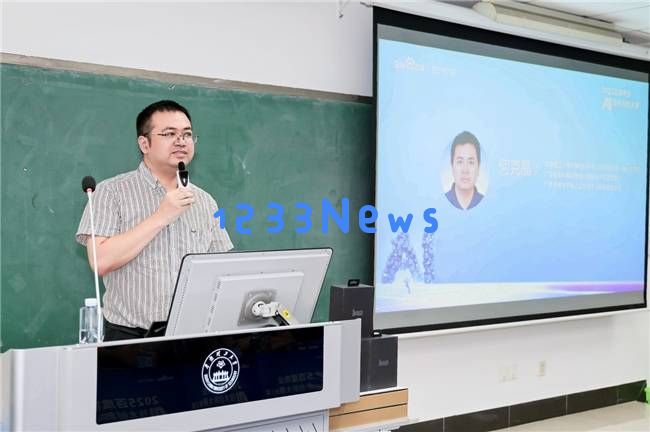 华南理工热情开启！2025百度商业AI大赛，期待你的参与与挑战！
