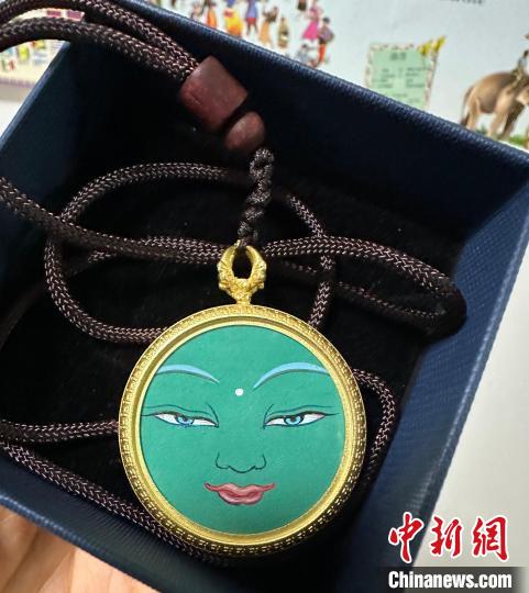 （文化中国行）千年瑰宝甘南藏族唐卡如何在新时代“破圈”成为时尚新宠