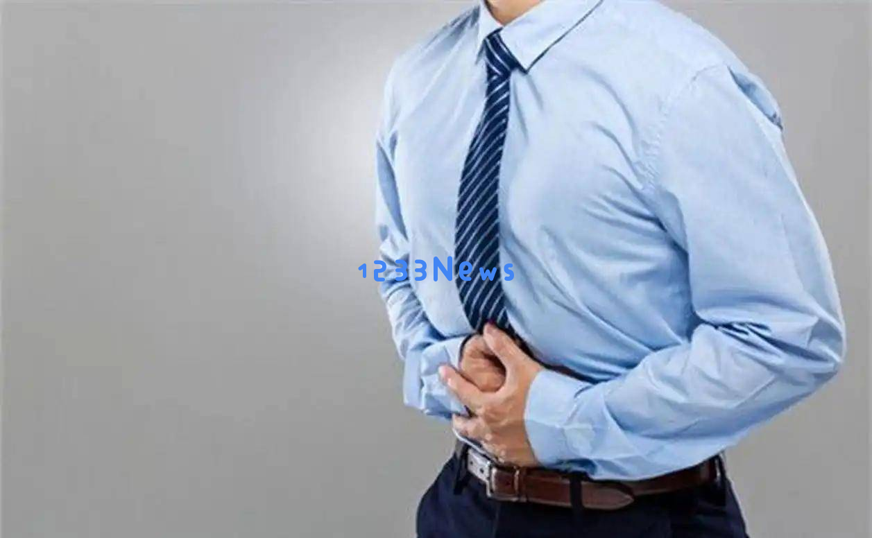 医生提醒：胆囊功能差的人应避免食用这三种早餐，以免加重病情！