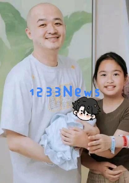 520幸福时刻！包贝尔和包文婧携手迎来第二胎，温馨四口之家在网上引发热议