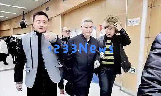 哈文的无脑决策为何加速春晚衰落？与赵本山的缺席有何深刻联系？