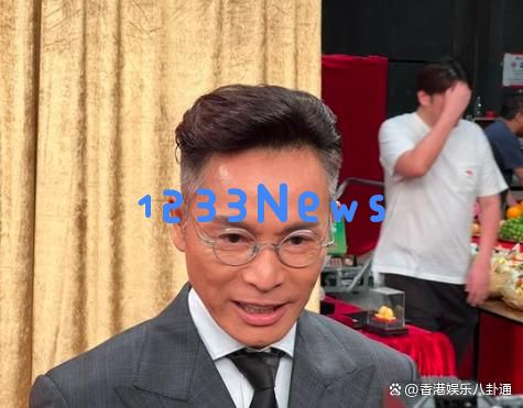 失婚视帝郭晋安对港姐冠军小花关怀备至，送花庆祝生日引发热议
