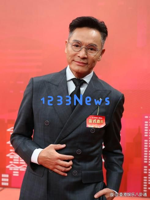 失婚视帝郭晋安对港姐冠军小花关怀备至，送花庆祝生日引发热议