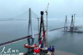 浙江：宁波市域铁路象山港跨海大桥全面进入架梁施工阶段