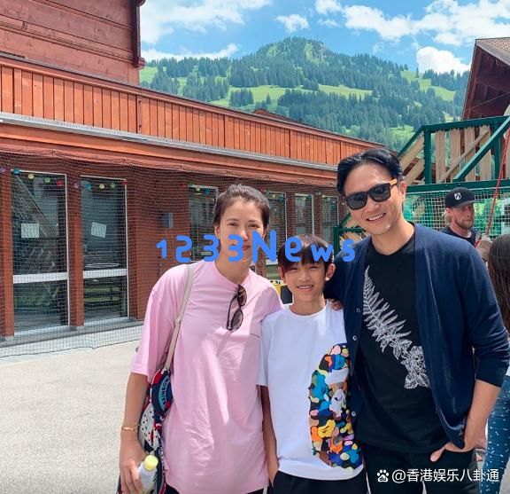 袁咏仪分享和儿子的亲子关系，曾被嫌弃想换妈妈，背后的情绪压力引人关注