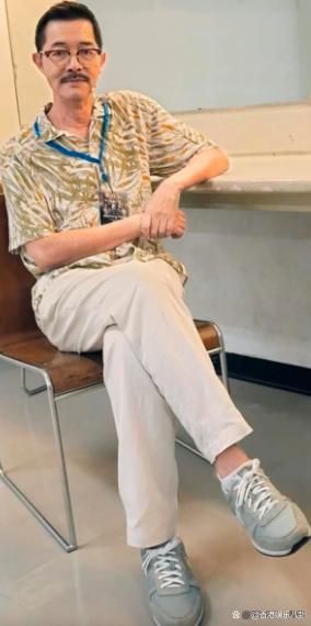 69岁TVB“常驻小角色”罗青浩罕见露面状态亮眼令人惊叹！