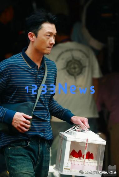 王浩信现身内地状态引发关注，脸色发黄寒背与曾经形象大相径庭