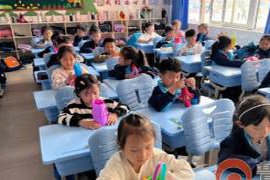 全环境立德树人 | 青岛胶州举办“非遗灯笼映童趣”主题活动，传承传统文化魅力