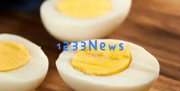 每天一个鸡蛋是最佳营养选择还是心血管健康的隐患？哪些人需要限制摄入量？