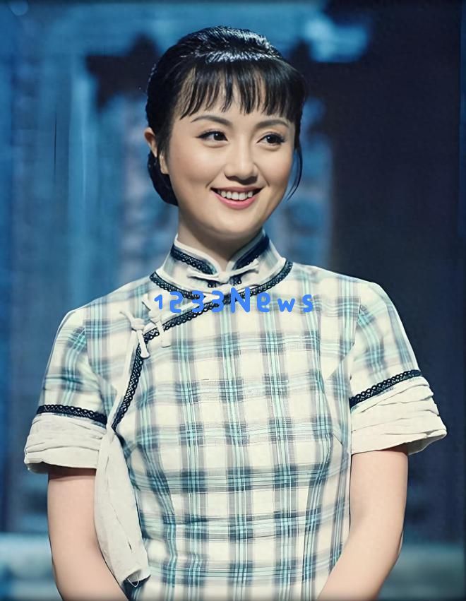 朱媛媛家庭照片大揭秘！她和妈妈神似，姐姐美丽动人，哥哥身份引发关注