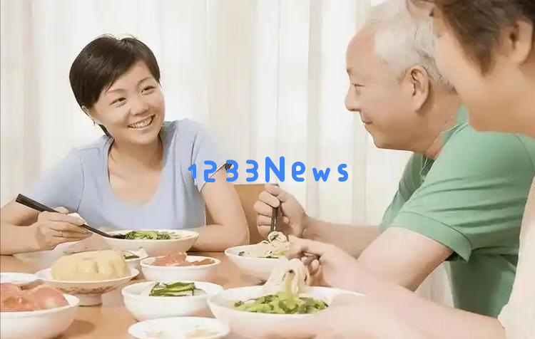 医生透露：患胆囊炎的人通常具备的三个共同特征，希望你没有这些倾向