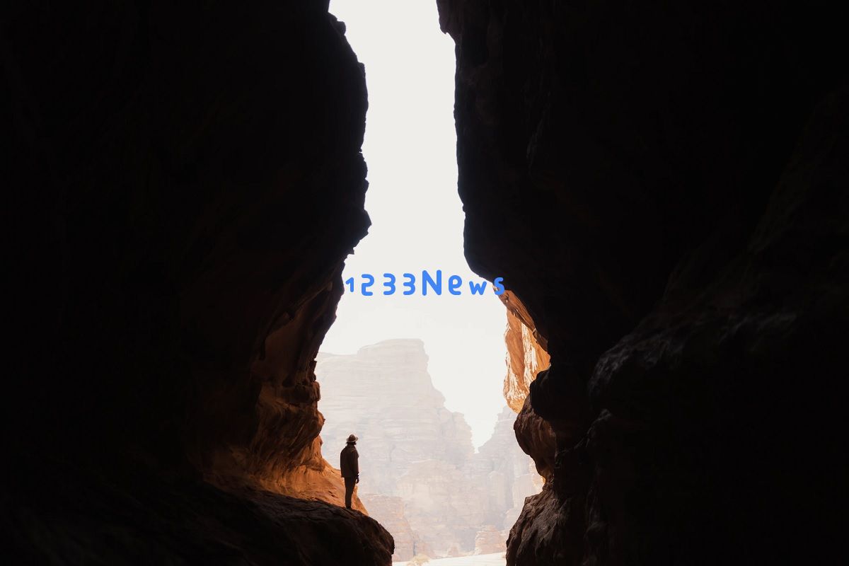 拆掉游戏巨头只要一天，严授与“深陷内外博弈”的朝夕光年：游戏界的疯狂斗争何时休？ 市场的未来究竟何在？