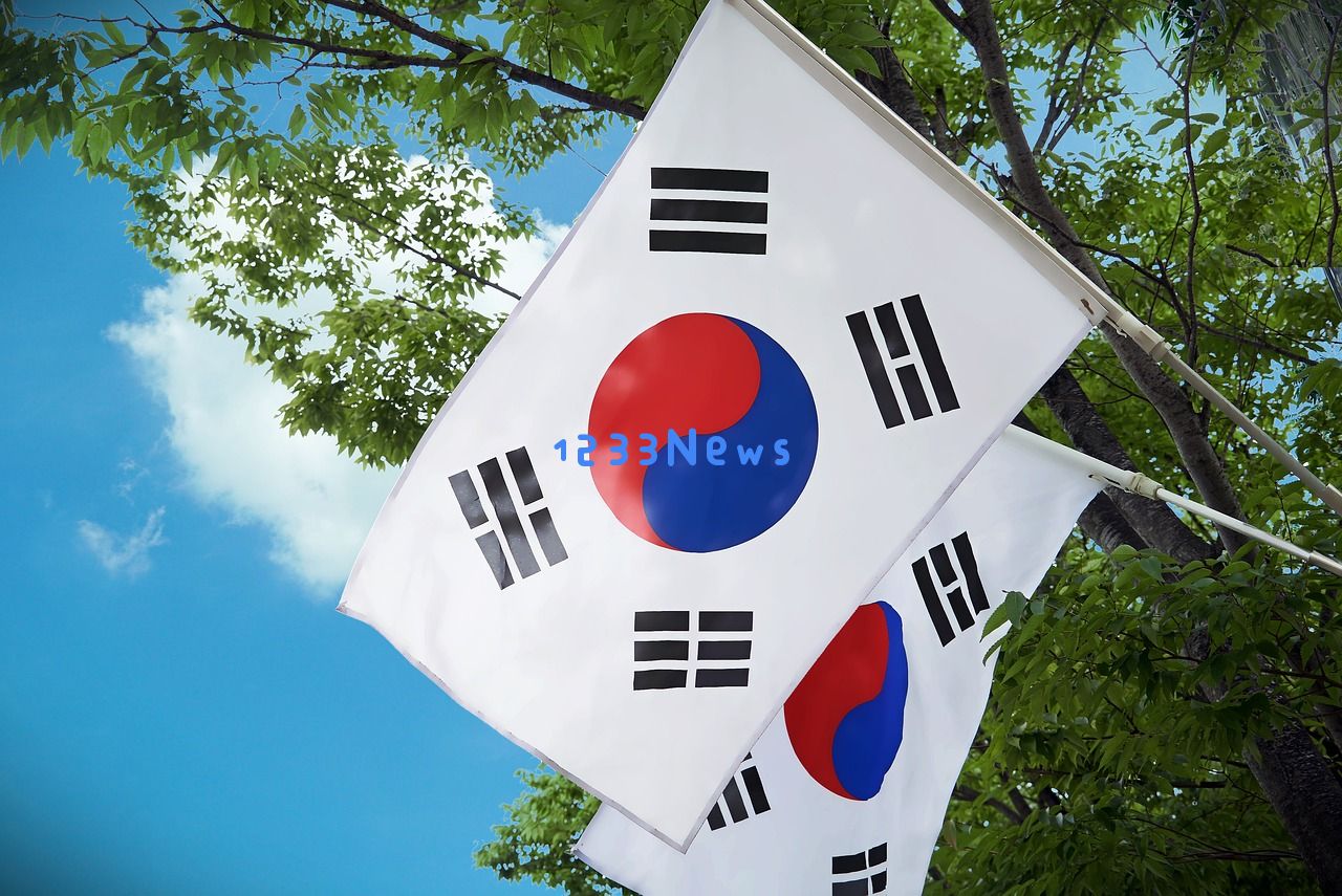 韩国著作权局将发布《生成式AI著作权指南》，AI内容不受版权保护：科技前沿的政策反思与产业应对