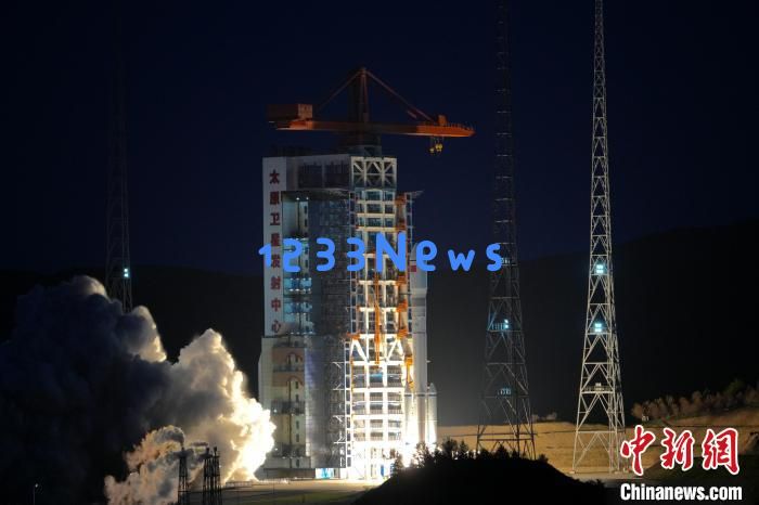 
中国成功发射卫星互联网低轨04组卫星：引领全球科技新时代的崭新篇章
