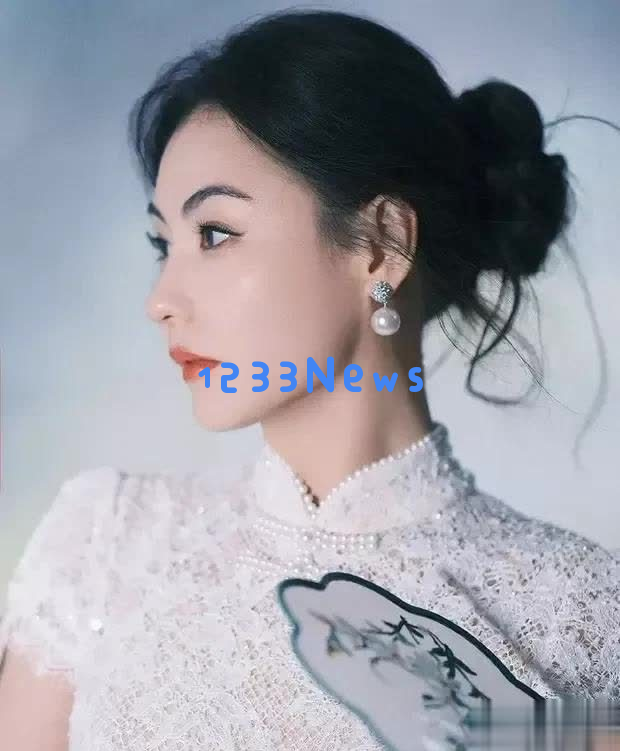 张柏芝优雅迷人，时光荏苒仍显女神般的绝美容颜
