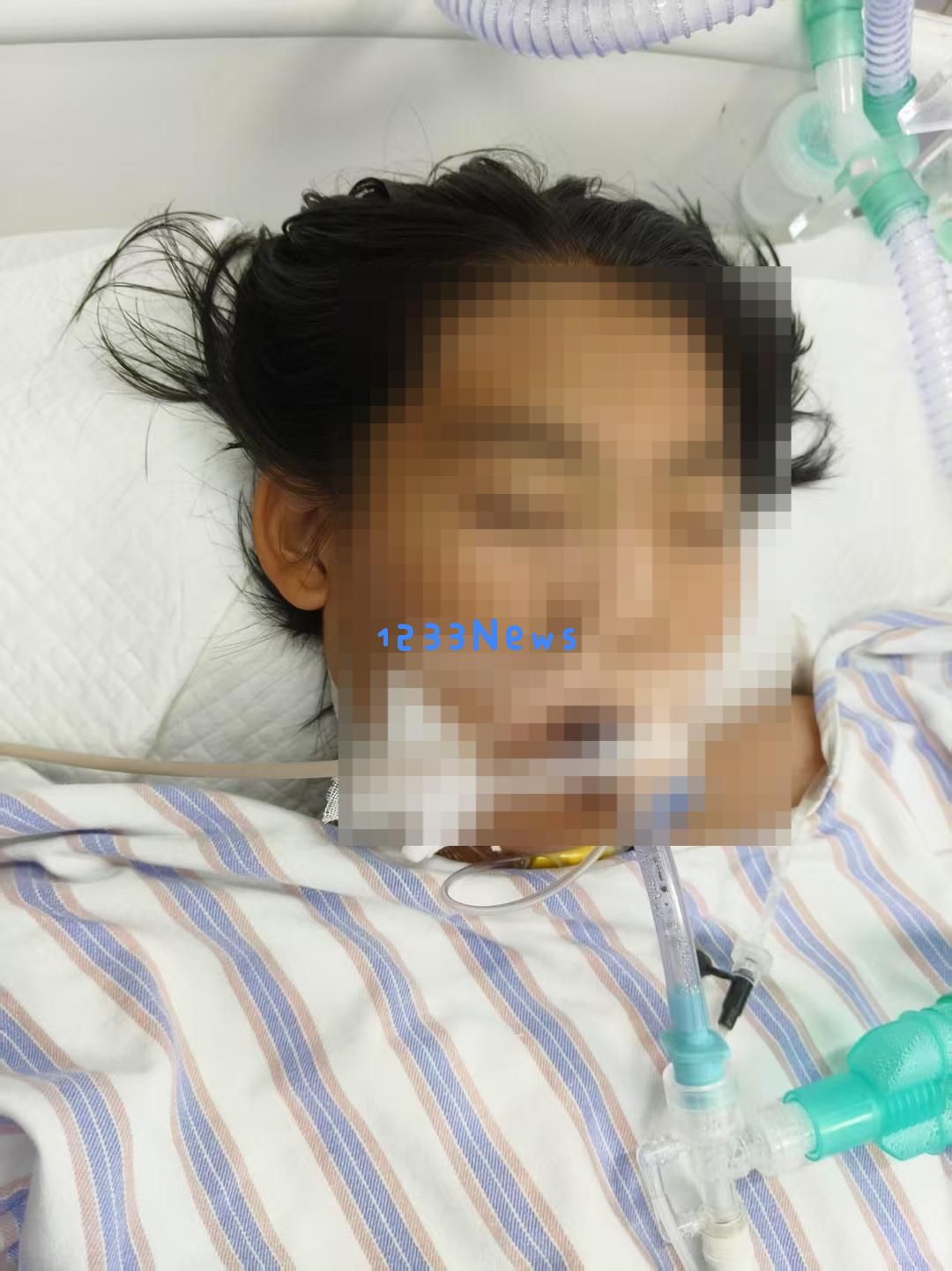 14岁少女在拓展营遭遇体罚不幸去世，班主任因隐瞒信件信息面临检方6个月量刑建议