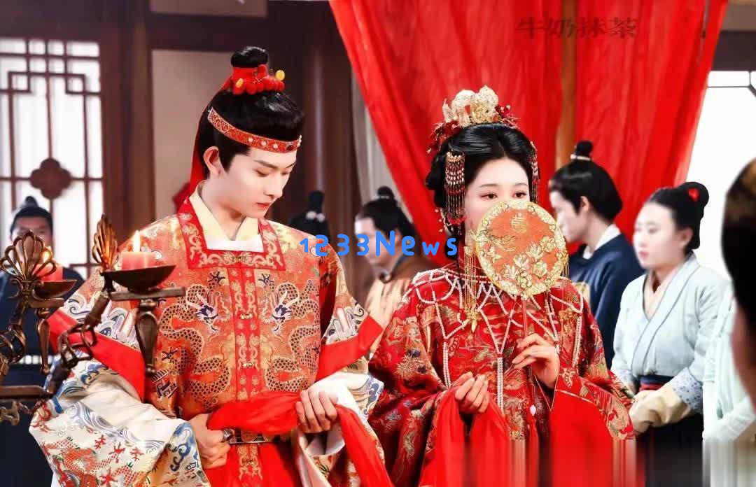 短剧领域女明星竞争激烈，岳雨婷双榜称王，朱茉颜与徐艺真重现荣光