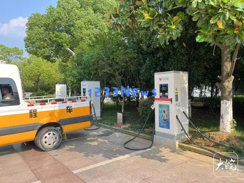 池州市新能源充电桩数量突破1.5万如何解释不同充电价格背后的原因