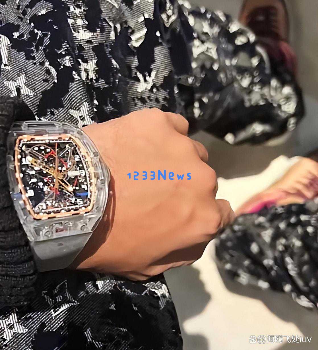 罗志祥重回娱乐圈？这一身打扮竟然高达百万价值！