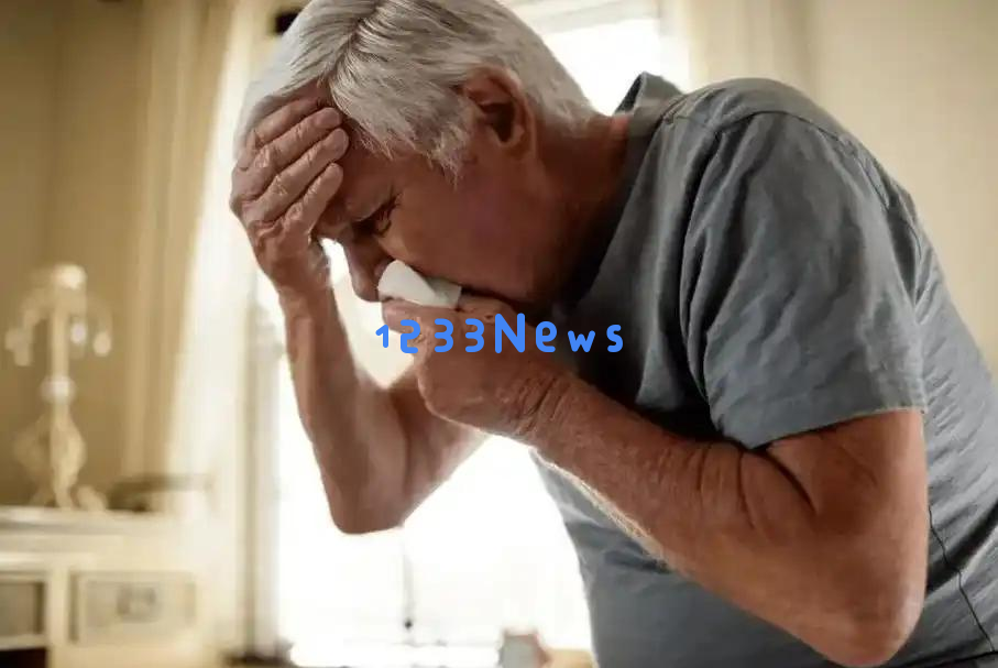 进入老年后，更需谨慎对待花生，专家提醒：老人食用花生时要注意这些要点