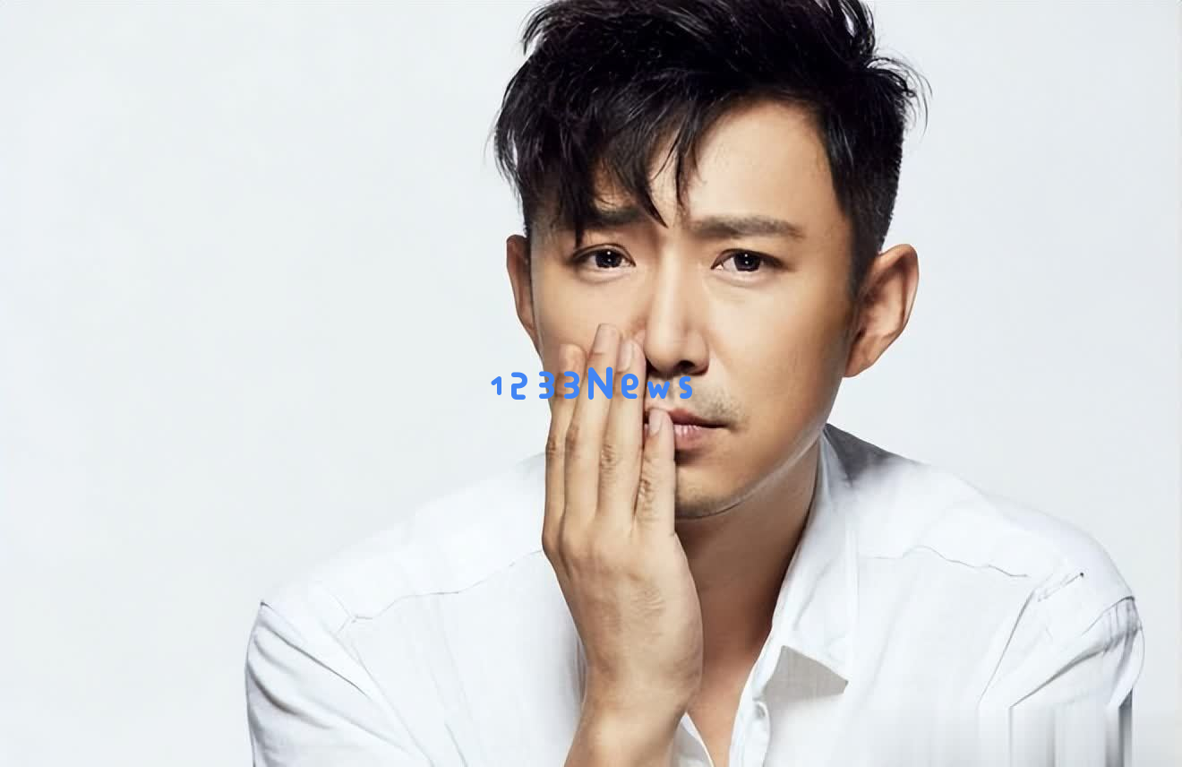 演员高鑫婚后17年不下厨洗碗，财务全交给妻子打理，简直是人间清醒的典范